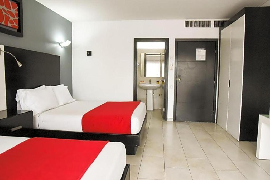 Hotel Portonovo Plaza Expo サポパン エクステリア 写真