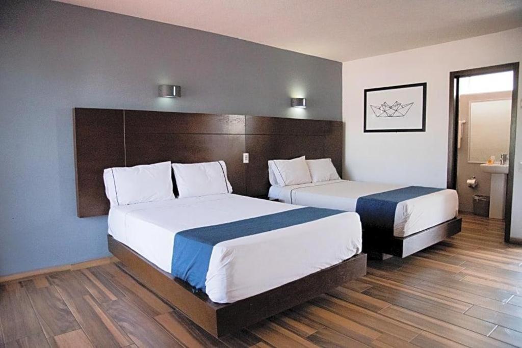 Hotel Portonovo Plaza Expo サポパン エクステリア 写真
