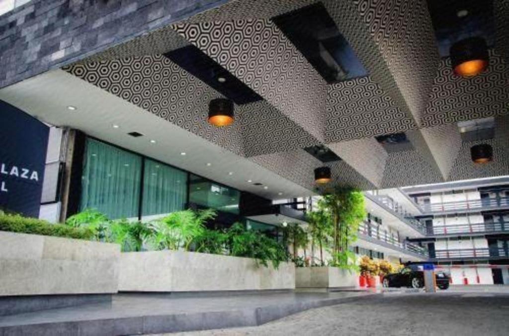 Hotel Portonovo Plaza Expo サポパン エクステリア 写真