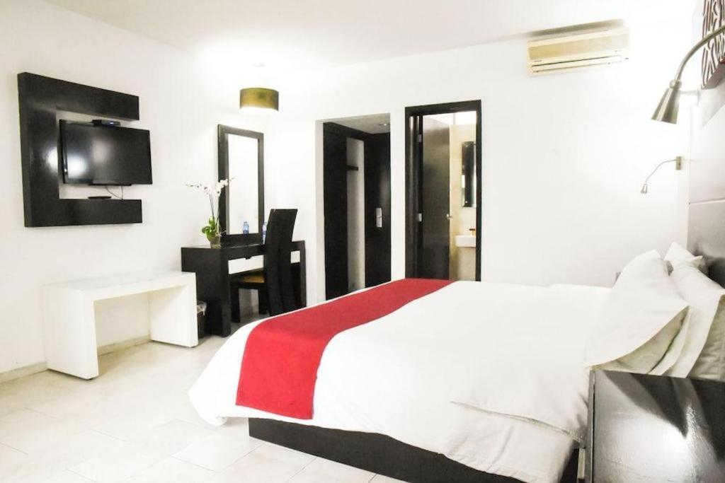 Hotel Portonovo Plaza Expo サポパン エクステリア 写真